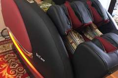 khach-mua-ghe-massage-drcare-922-60